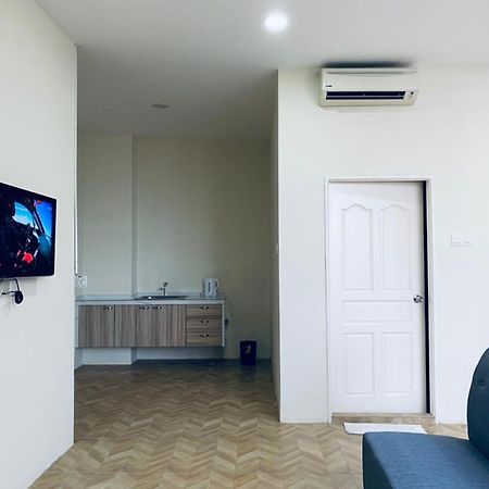 Z Hotel Malacca Bagian luar foto
