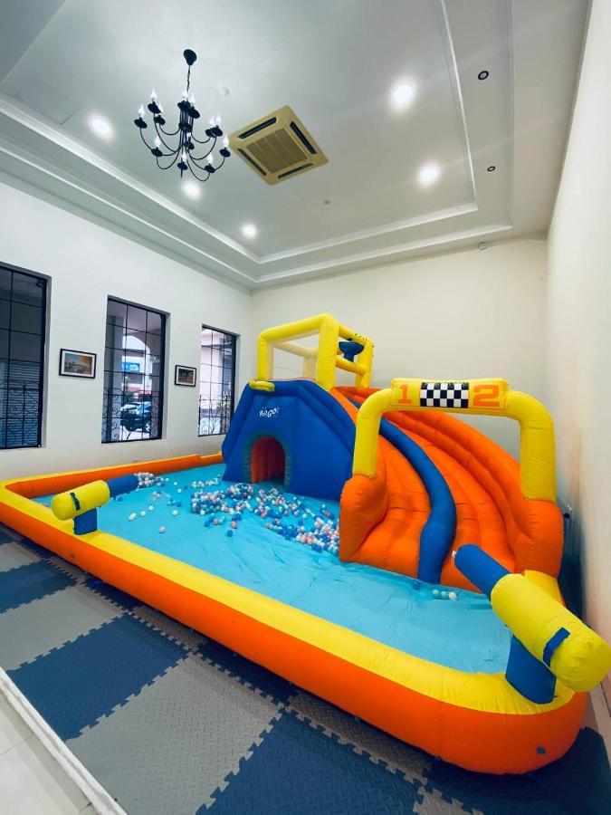 Z Hotel Malacca Bagian luar foto