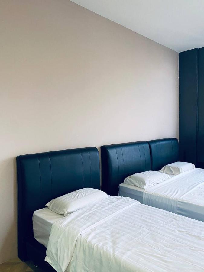 Z Hotel Malacca Bagian luar foto